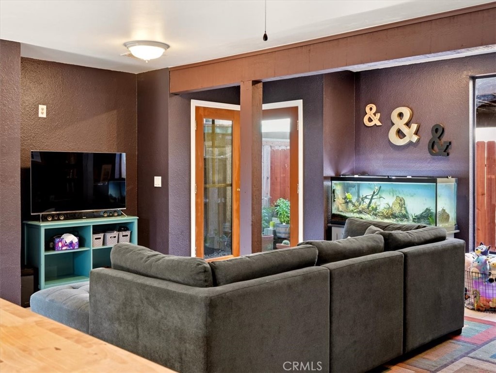 22363 H Property Photo 22