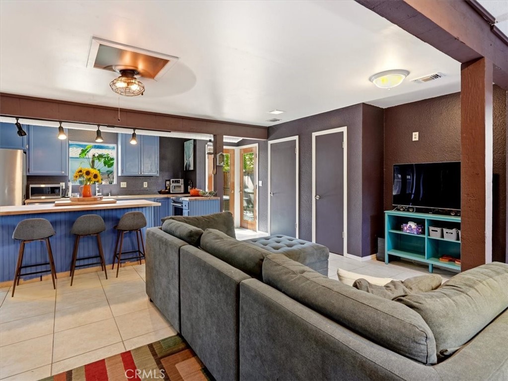 22363 H Property Photo 23