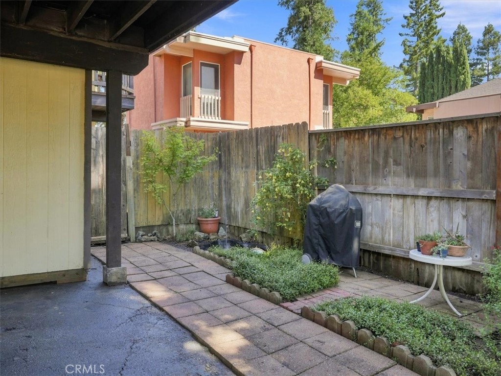 22363 H Property Photo 36