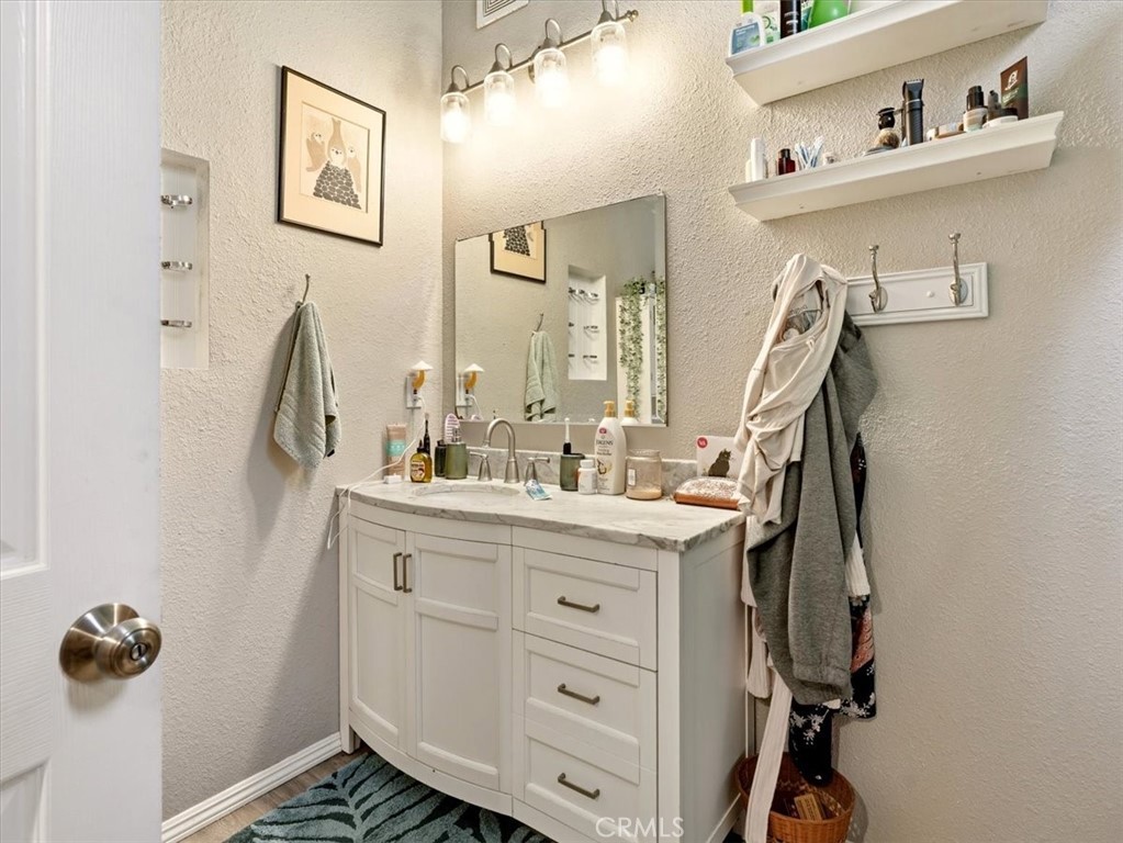 22363 H Property Photo 49