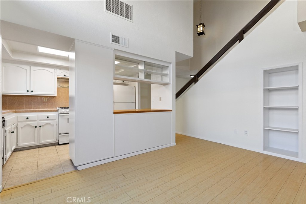 276 Spruce Street Property Photo 9
