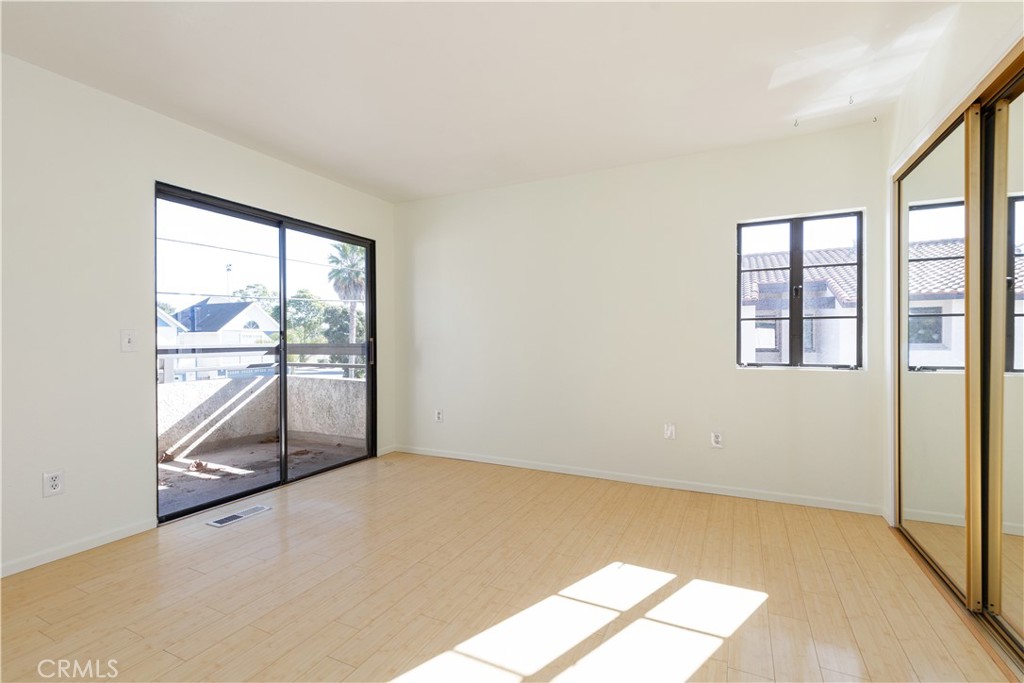 276 Spruce Street Property Photo 27
