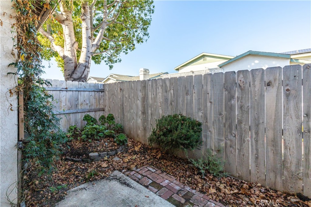 276 Spruce Street Property Photo 33