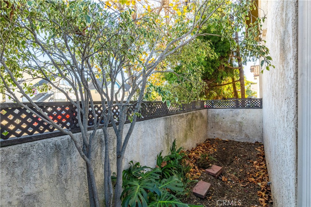 276 Spruce Street Property Photo 36