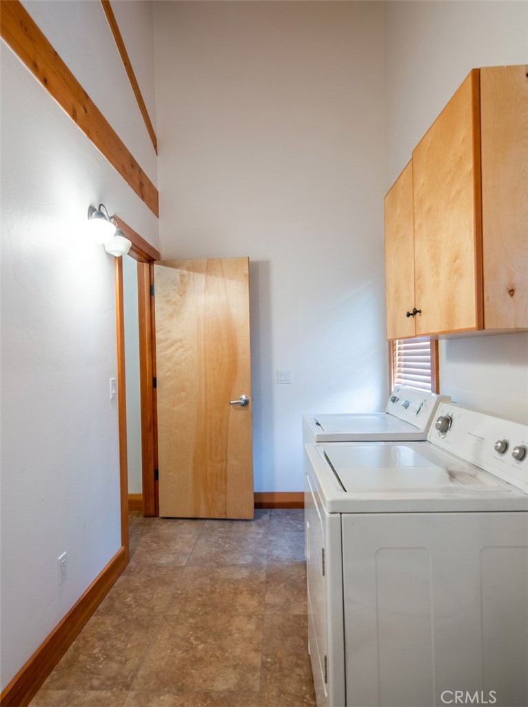 98 N. Ocean Ave Property Photo 32