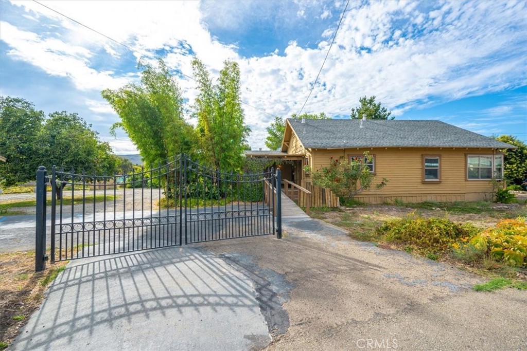 4115 Vachell Property Photo 10