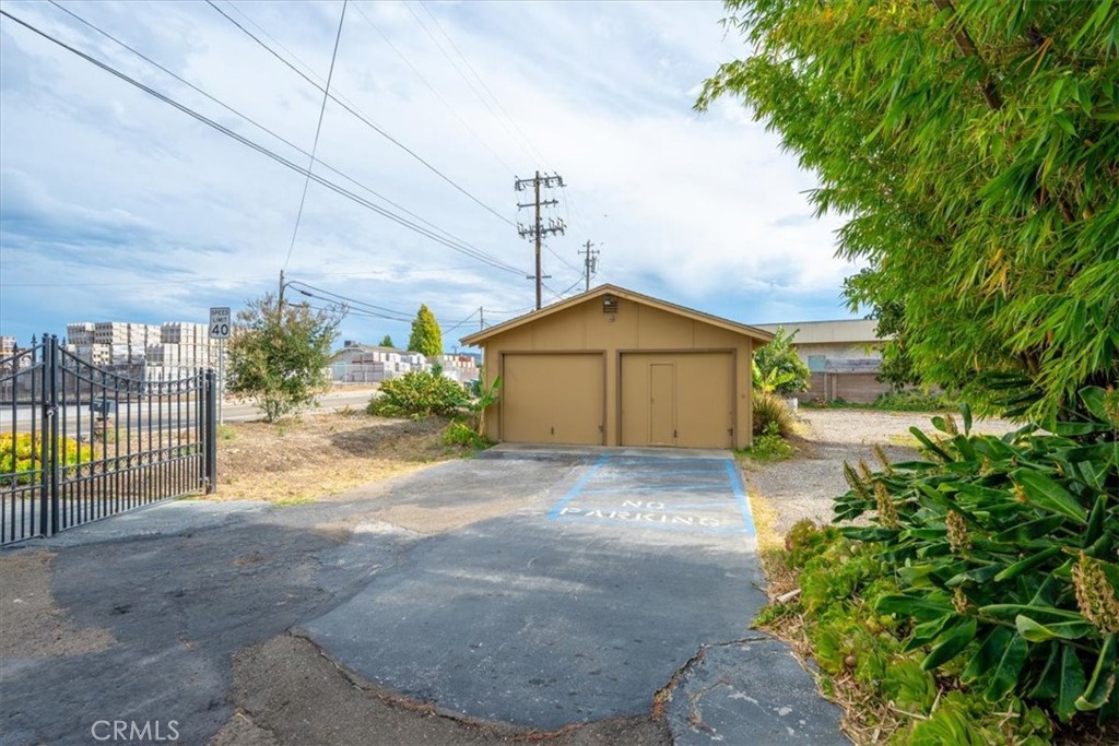 4115 Vachell Property Photo 36