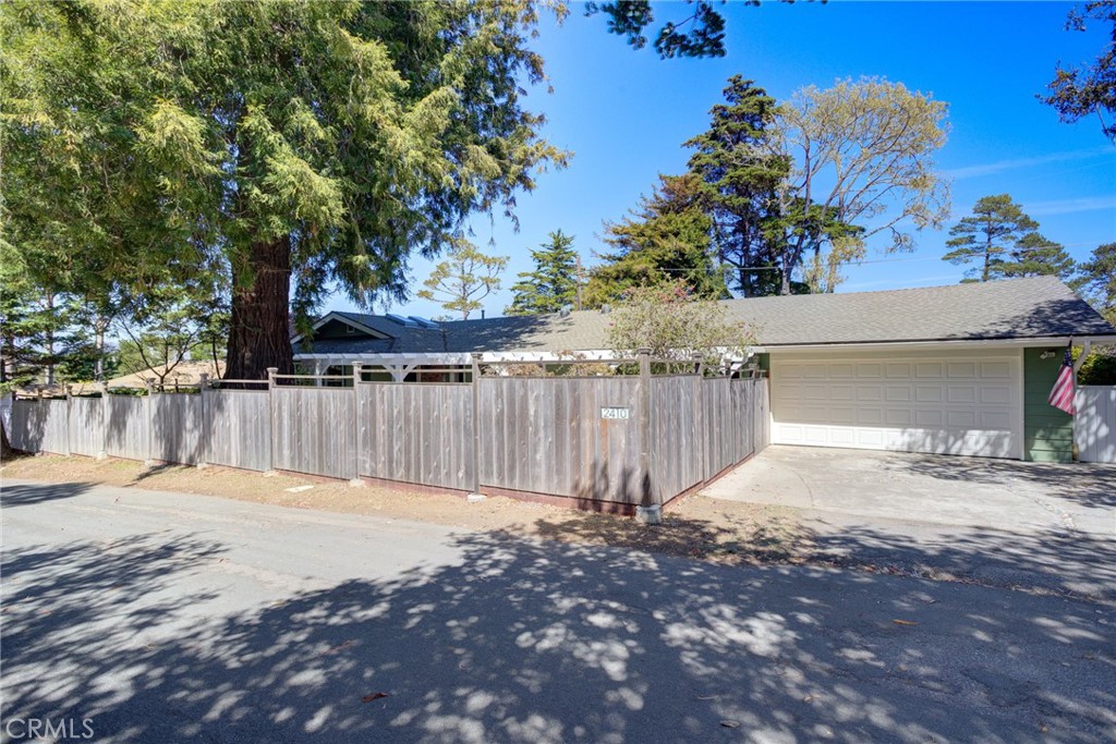 2410 Langton Property Photo 2