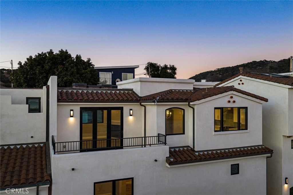 151 San Luis Street Property Photo 3