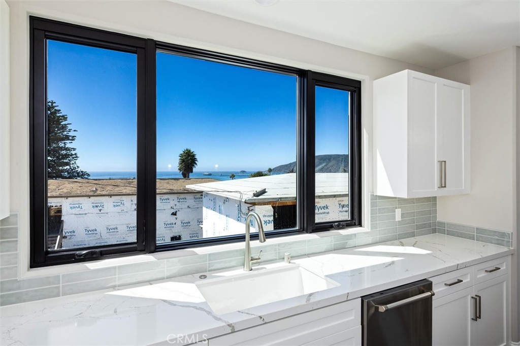 151 San Luis Street Property Photo 18