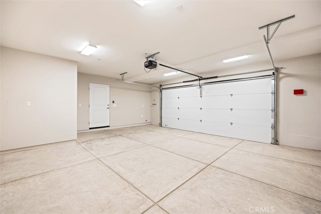 151 San Luis Street Property Photo 27