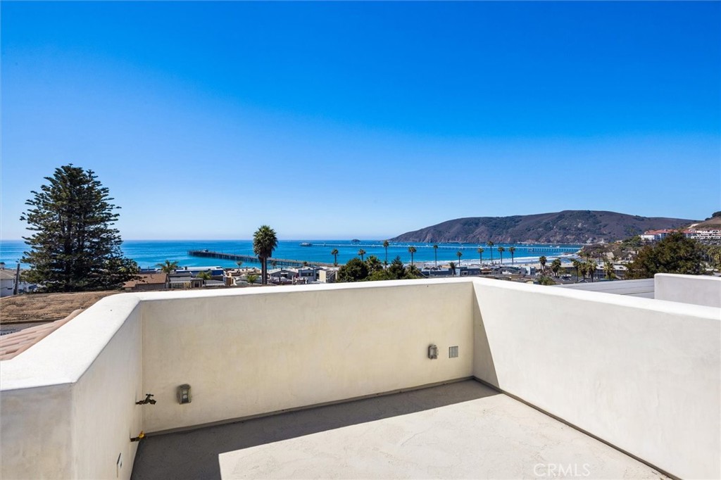 151 San Luis Street Property Photo 37