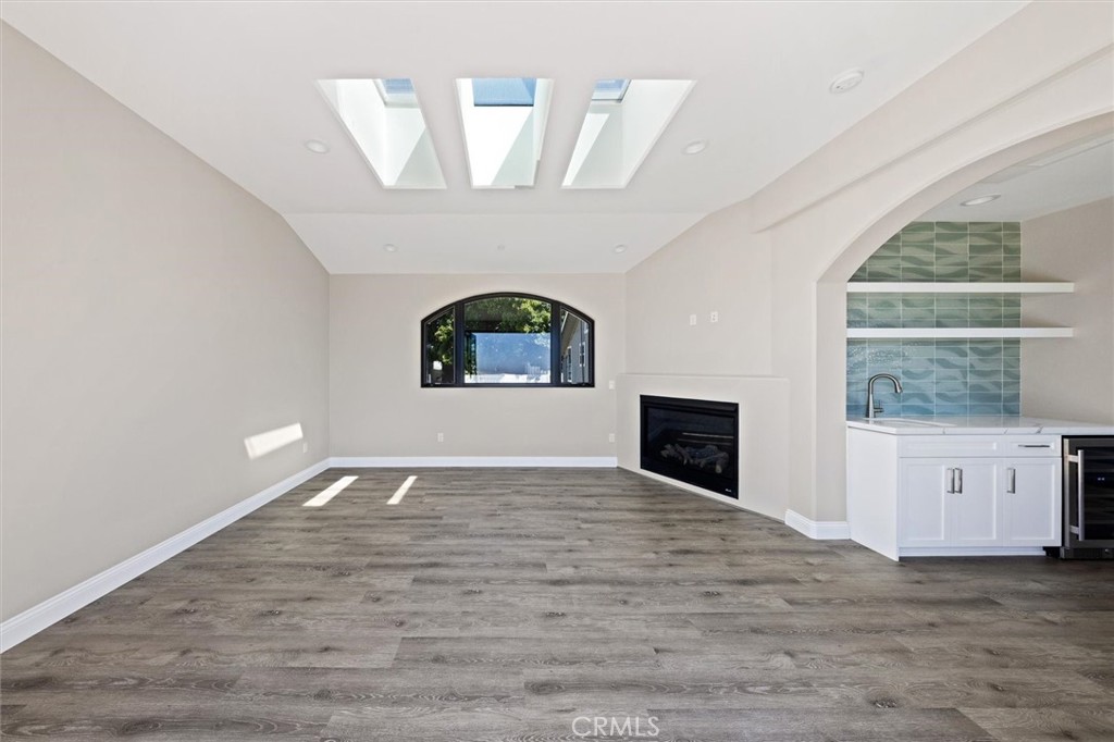 153 San Luis Street Property Photo 57