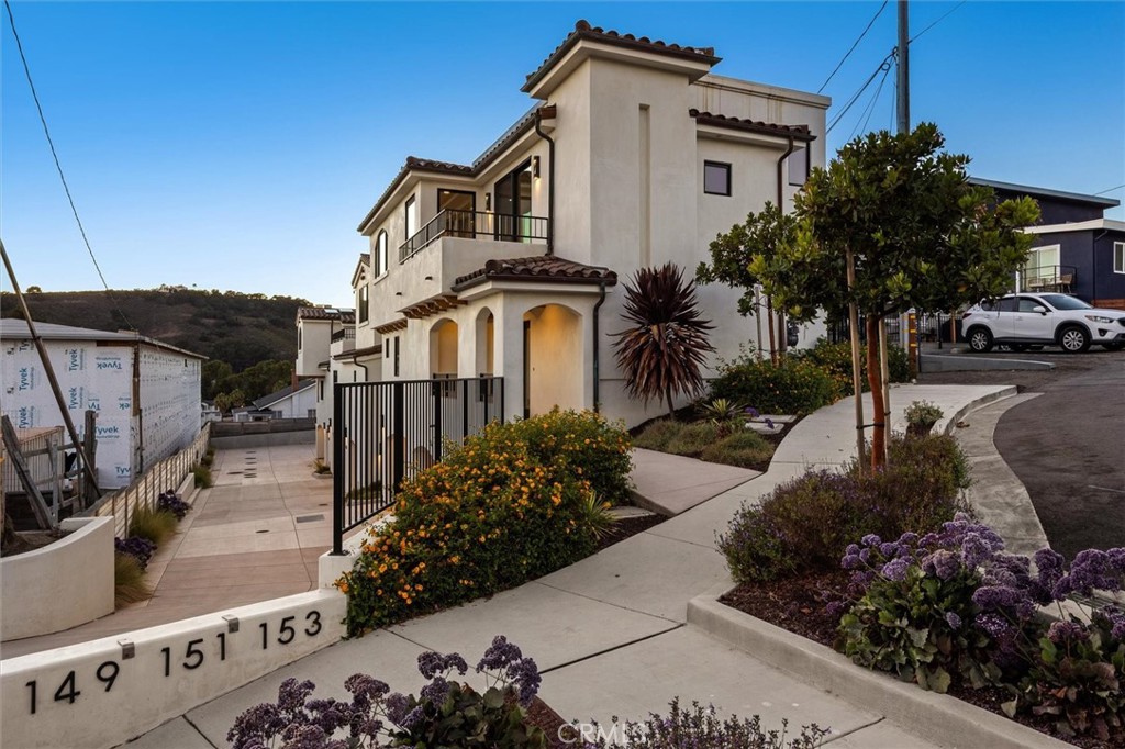 153 San Luis Street Property Photo 75