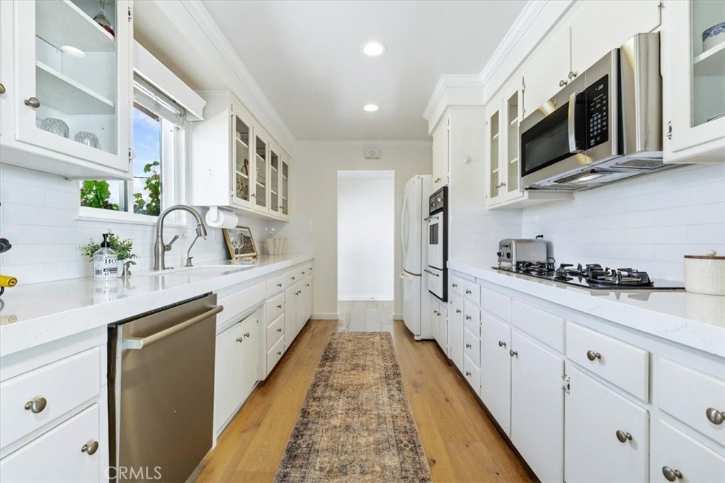 1211 Montego Property Photo 14