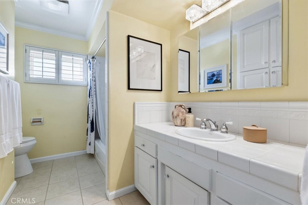 1211 Montego Property Photo 24
