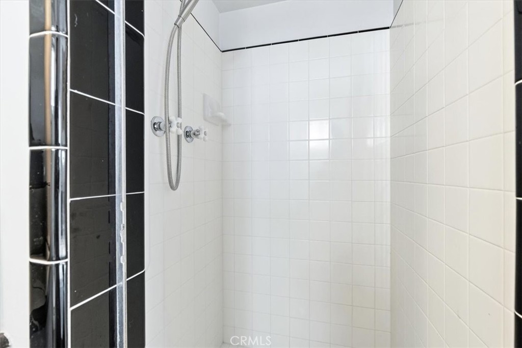 1211 Montego Property Photo 34