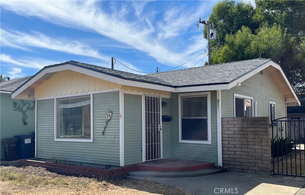 374 Castaic Property Photo 1