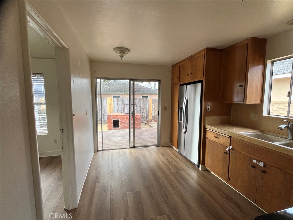 374 Castaic Property Photo 4