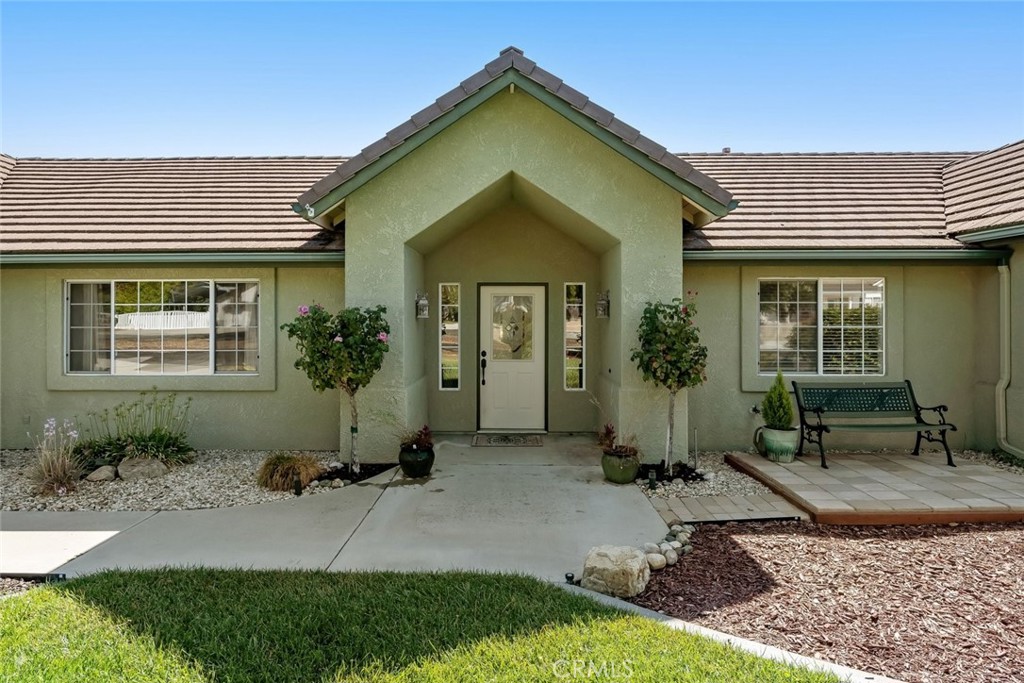 155 Eagle Creek Court Property Photo 4