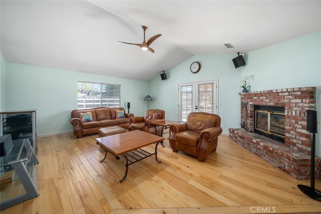 155 Eagle Creek Court Property Photo 8