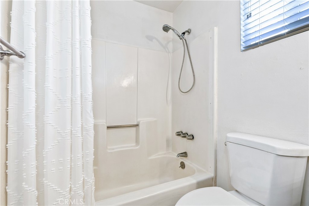 675 Golden Meadow Drive Property Photo 20