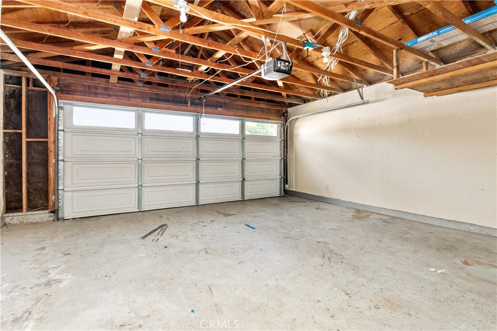675 Golden Meadow Drive Property Photo 23