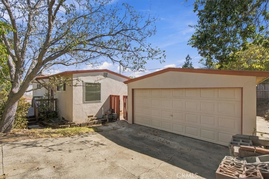 392 Christina Way Property Photo 25