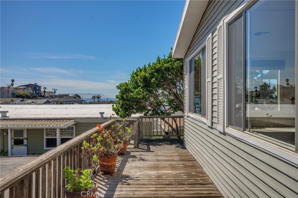 1625 Cass Property Photo 3