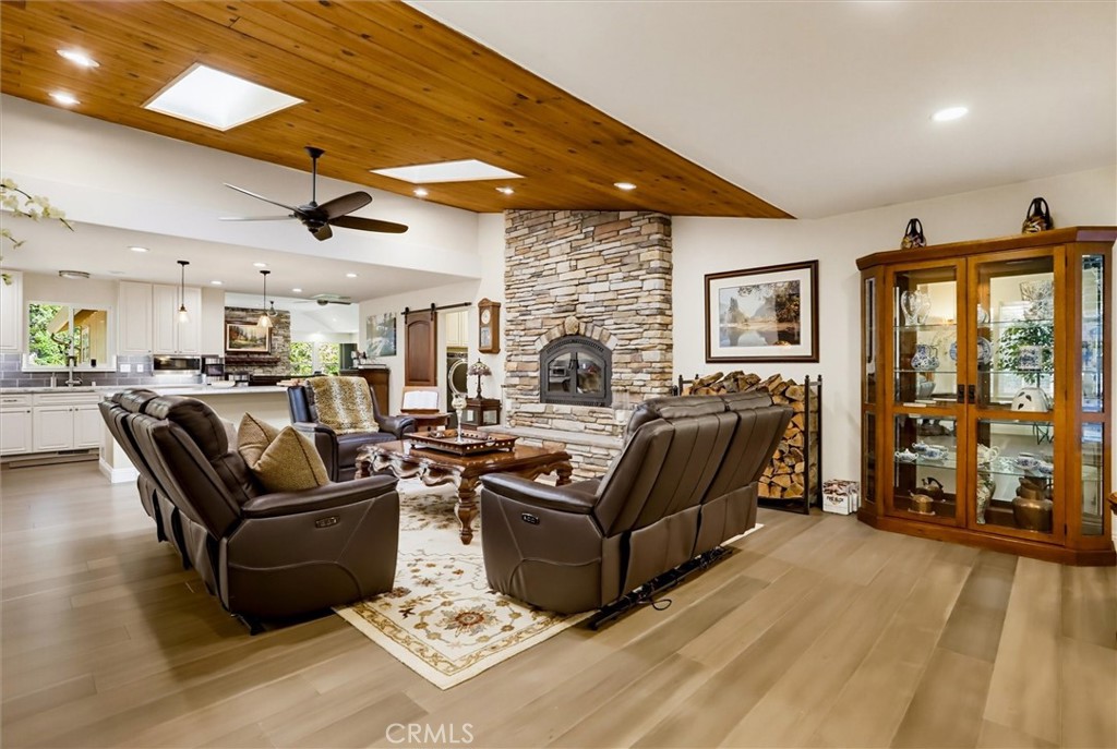 18324 Nubian Way Property Photo 10