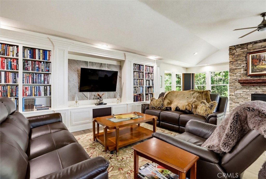 18324 Nubian Way Property Photo 34