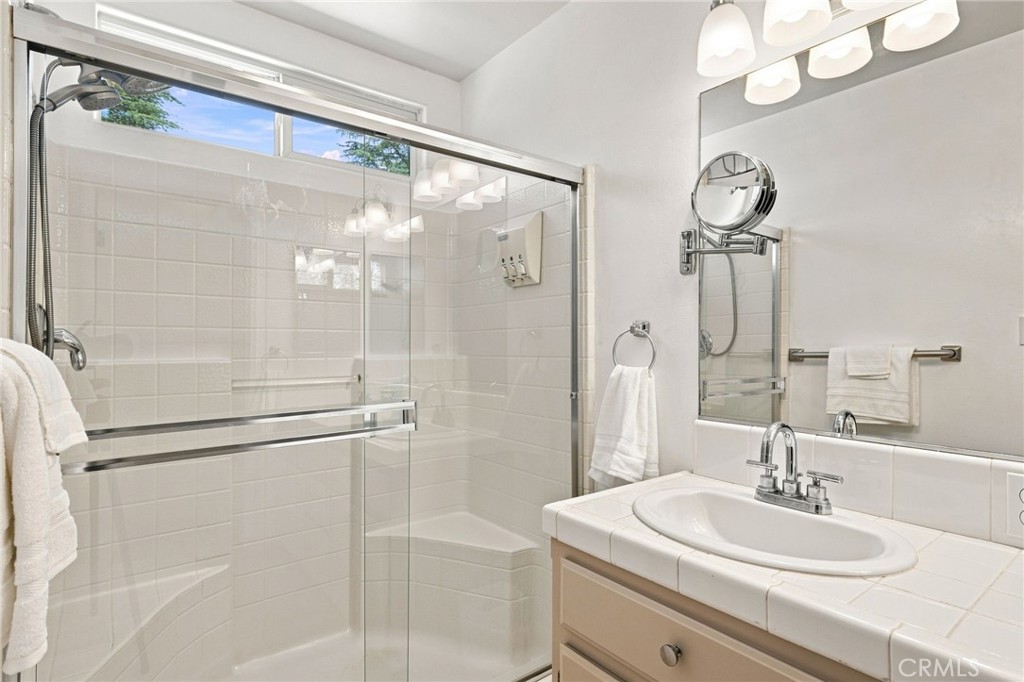 10604 Victoria Falls Avenue Property Photo 33
