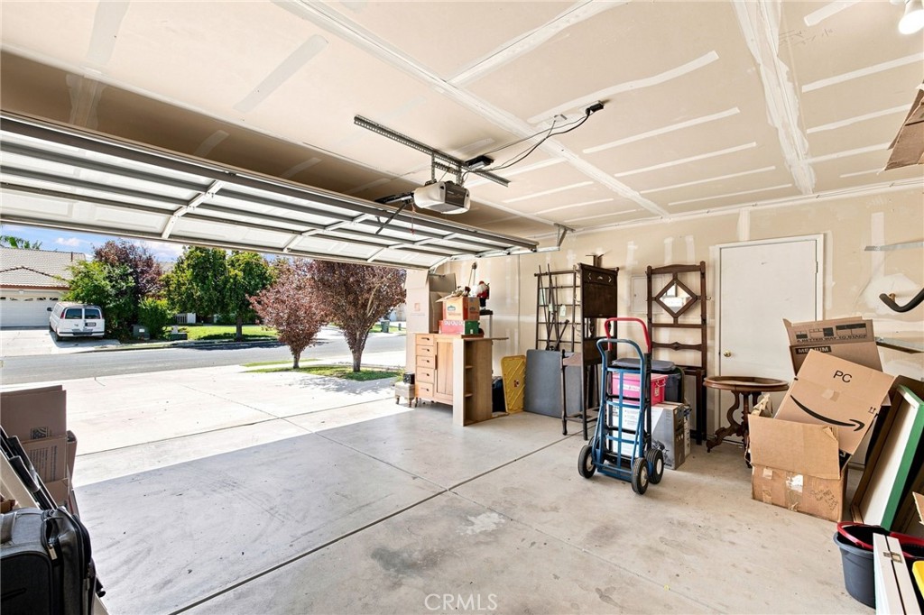 10604 Victoria Falls Avenue Property Photo 41