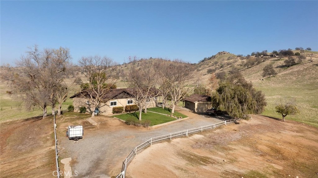 19623 Road 211 Property Photo 20