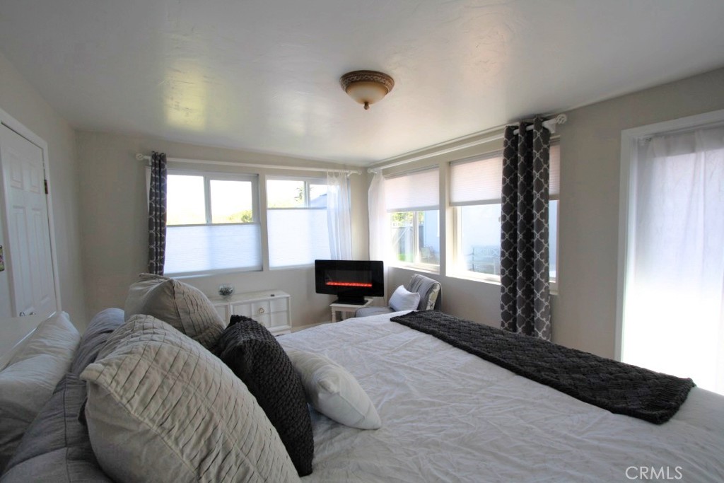 525 Ramona Avenue Property Photo 11