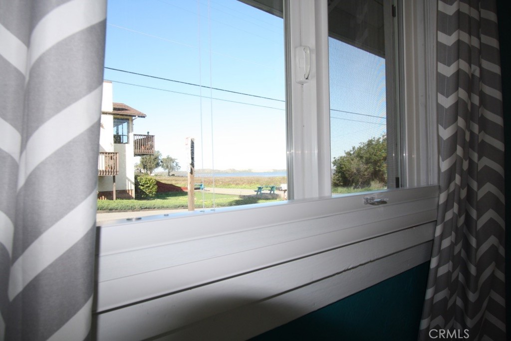 525 Ramona Avenue Property Photo 15