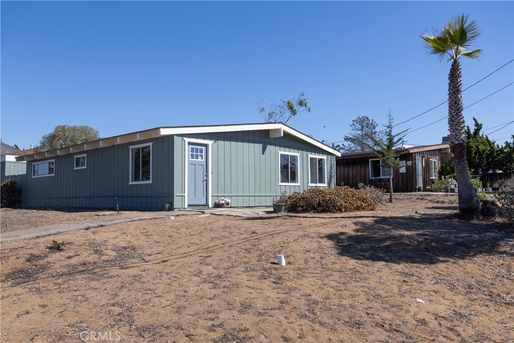1000 Santa Maria Property Photo 1