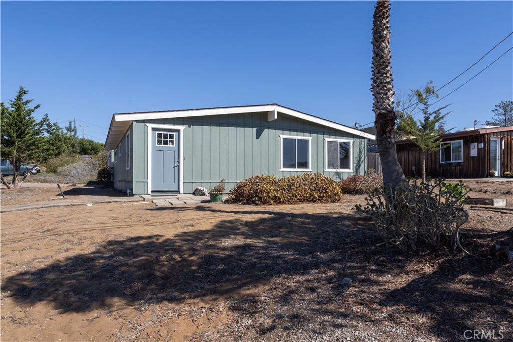1000 Santa Maria Property Photo 2
