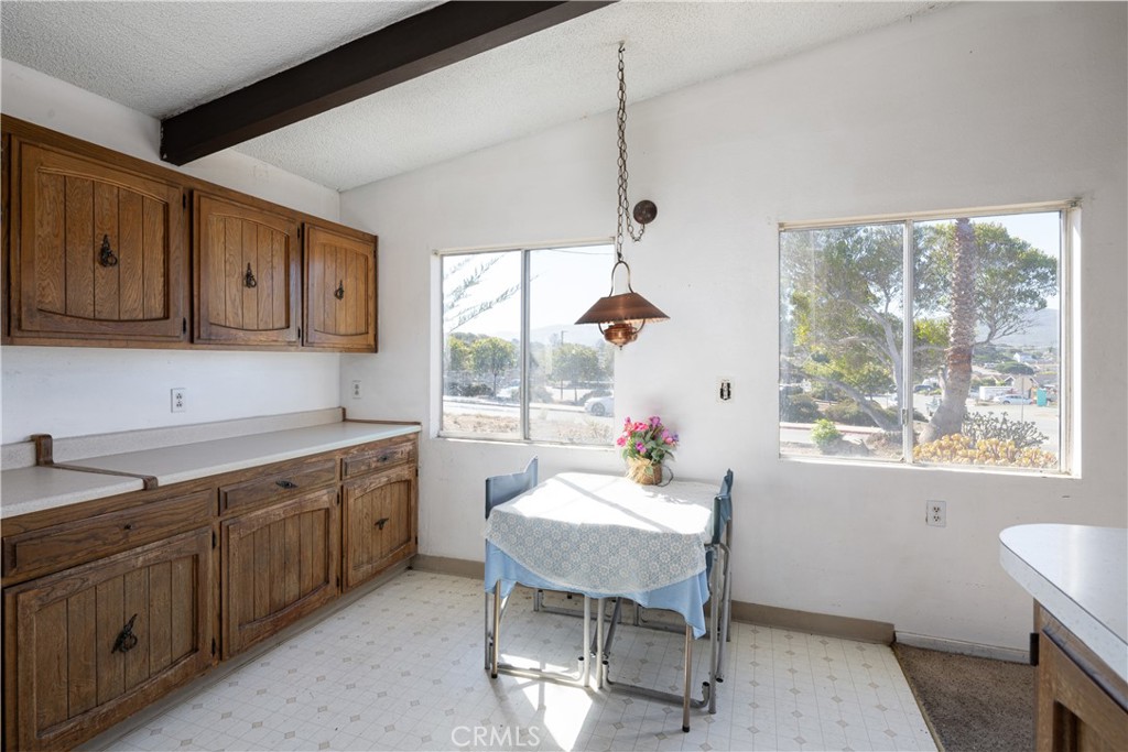 1000 Santa Maria Property Photo 16