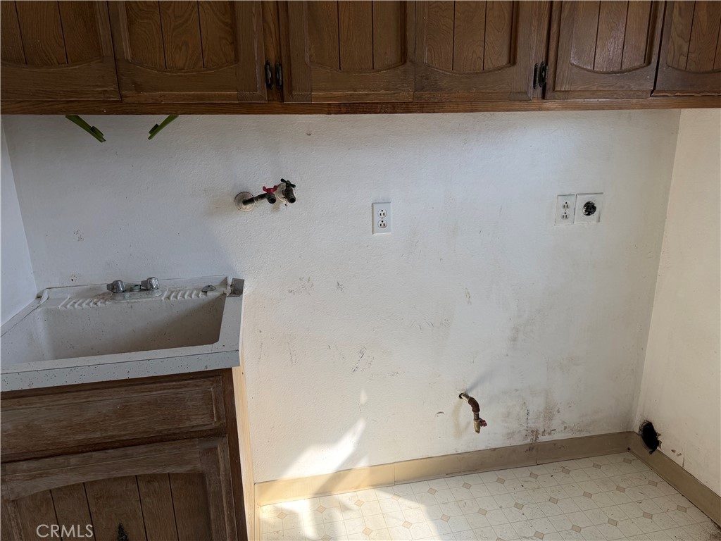 1000 Santa Maria Property Photo 38