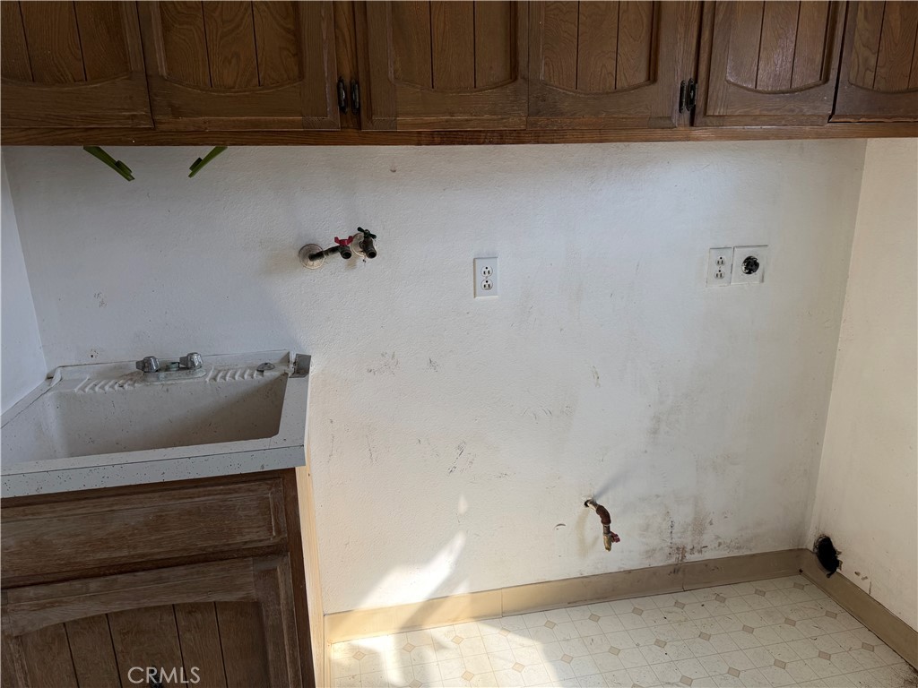 1000 Santa Maria Property Photo 38