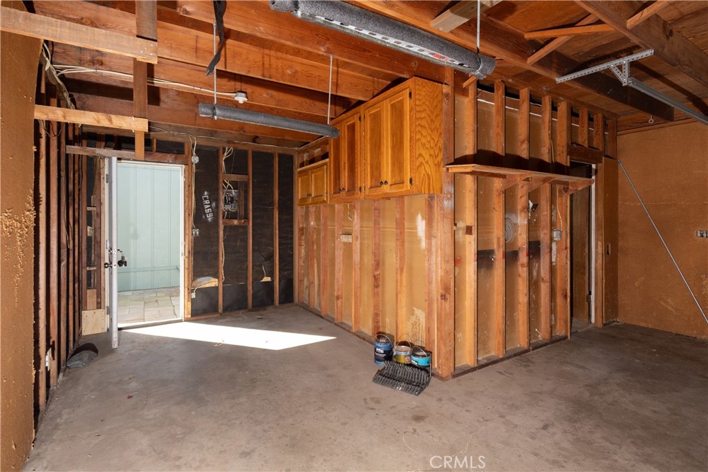 1000 Santa Maria Property Photo 41