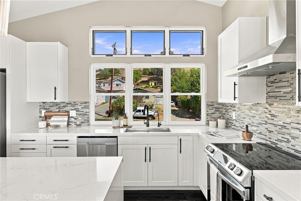 2027 Rachel Street Property Photo 15