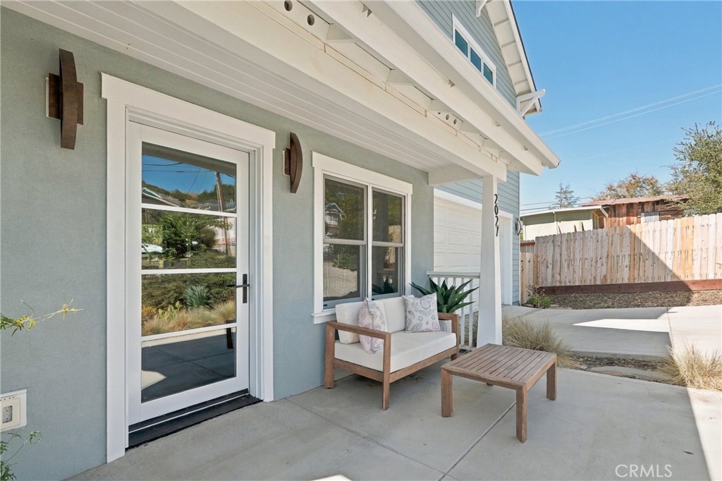 2027 Rachel Street Property Photo 22