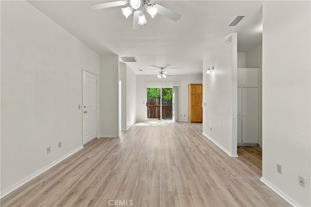 5078 Palma Property Photo 6