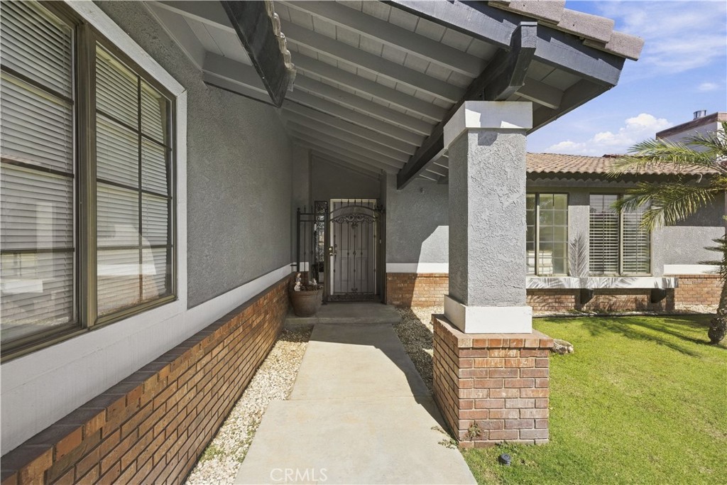 7708 Angoras Court Property Photo 3