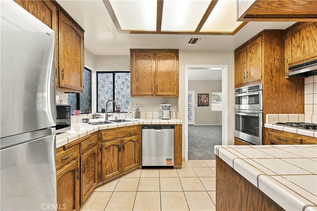 7708 Angoras Court Property Photo 14