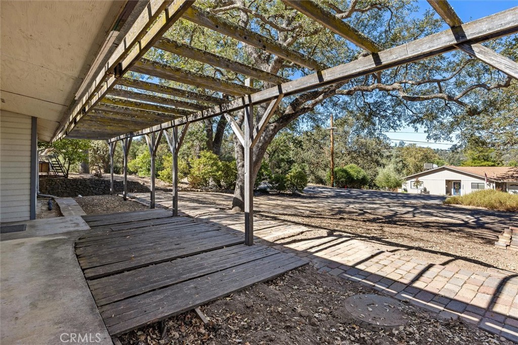 5265 Magdalena Avenue Property Photo 4