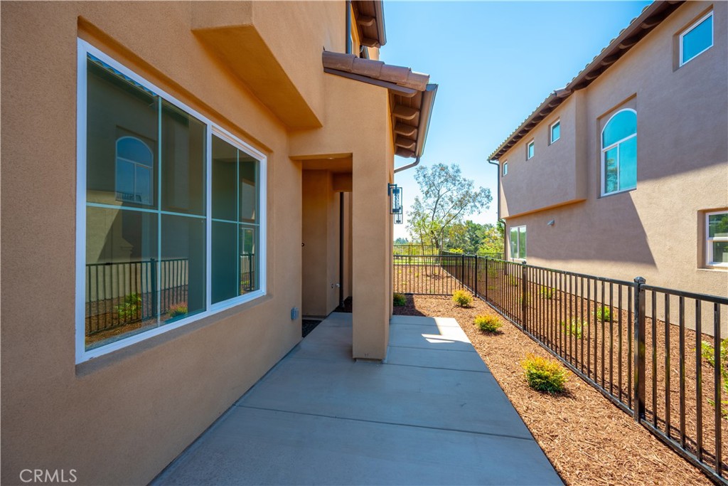 220 Oak Hill Drive Property Photo 14