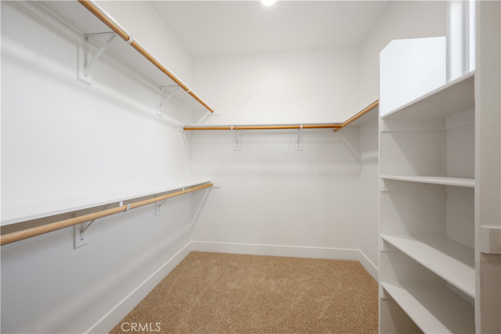 220 Oak Hill Drive Property Photo 30